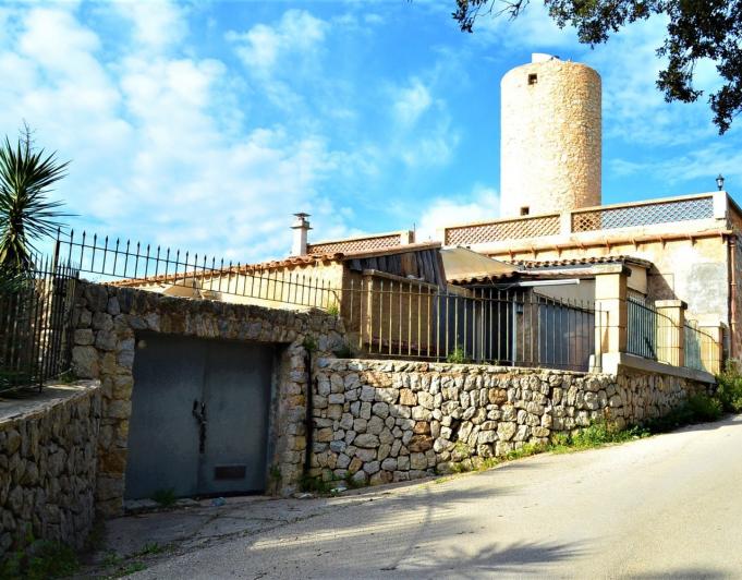 Histórico molino con vistas y muchas posibilidades, Capdepera