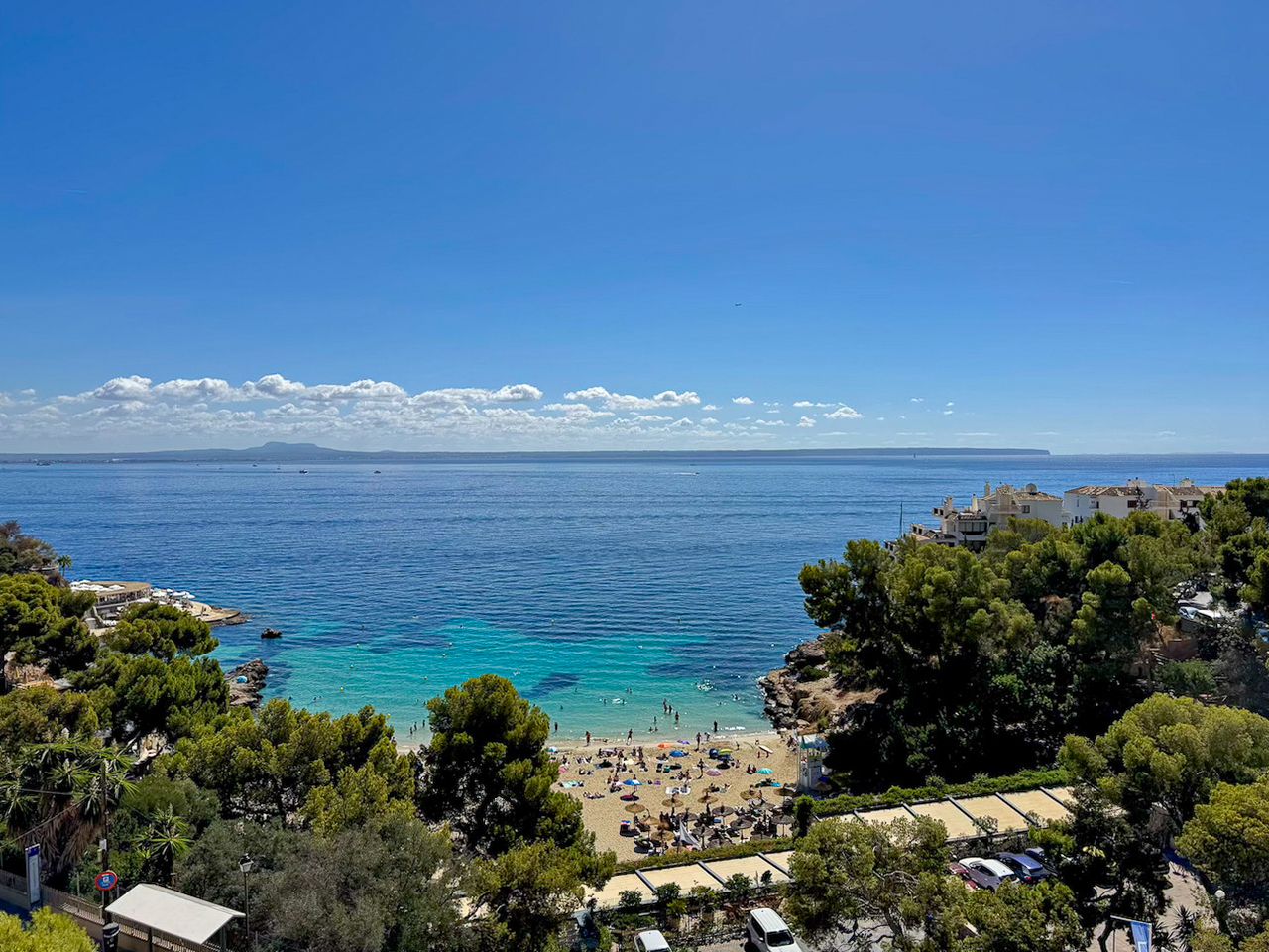 Apartamento en primera línea con vistas espectaculares al mar en Illetes