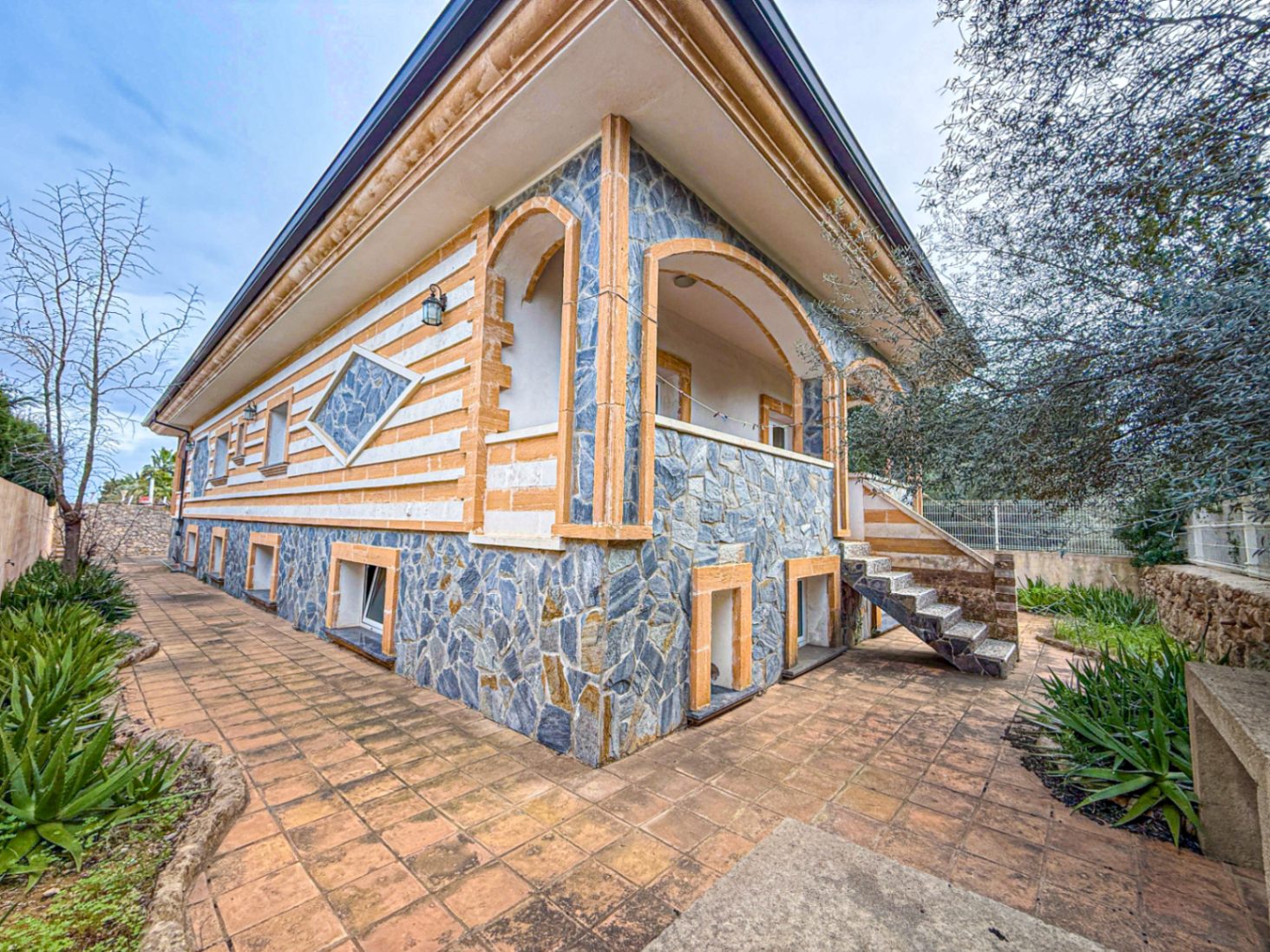 Chalet con parking a 200 metros del mar, con espacio para Invitados