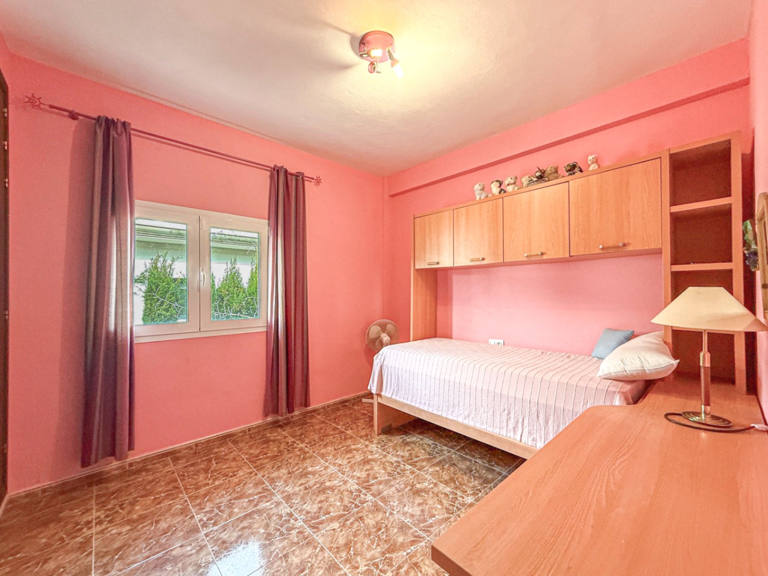 Chalet con parking a 200 metros del mar, con espacio para Invitados