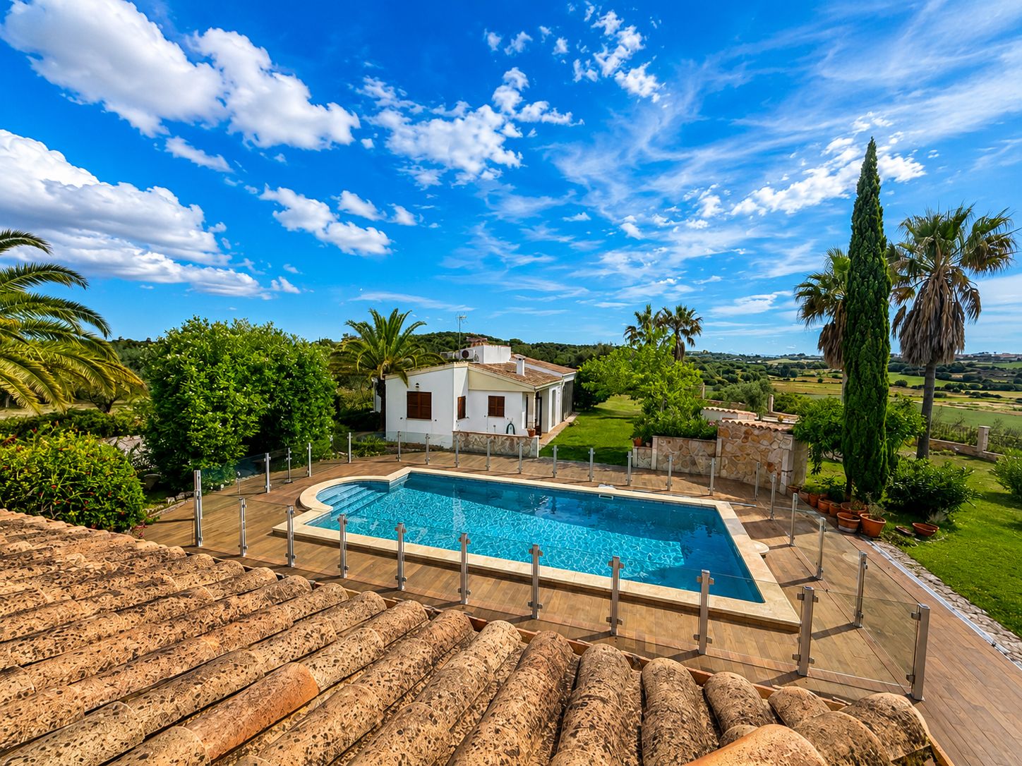 Exclusiva Villa en Muro. NO VACACIONAL. Alquiler Junio a Setiembre 