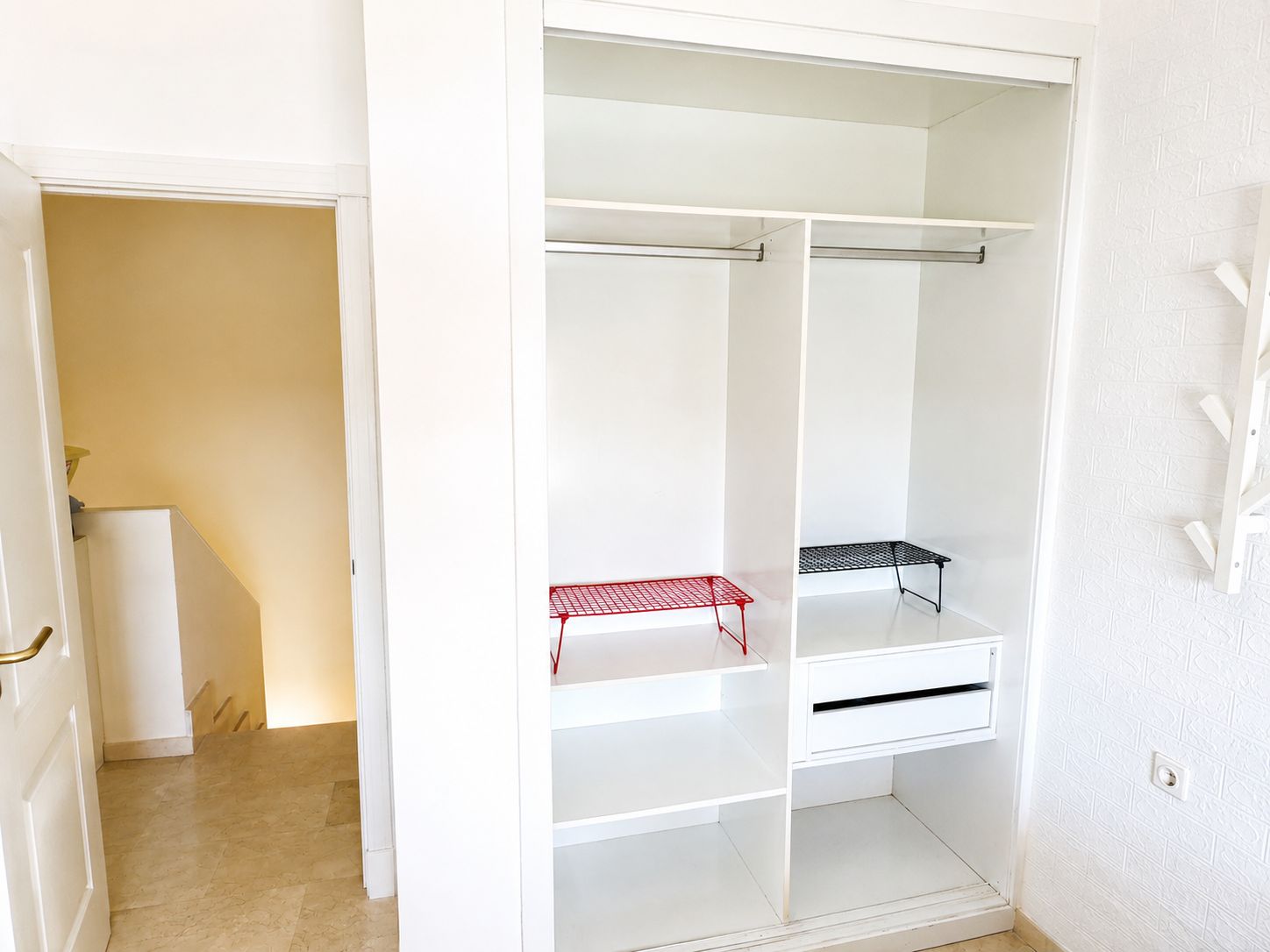 Piso-duplex con vistas y parking comunitario, a 5 minutos del mar.