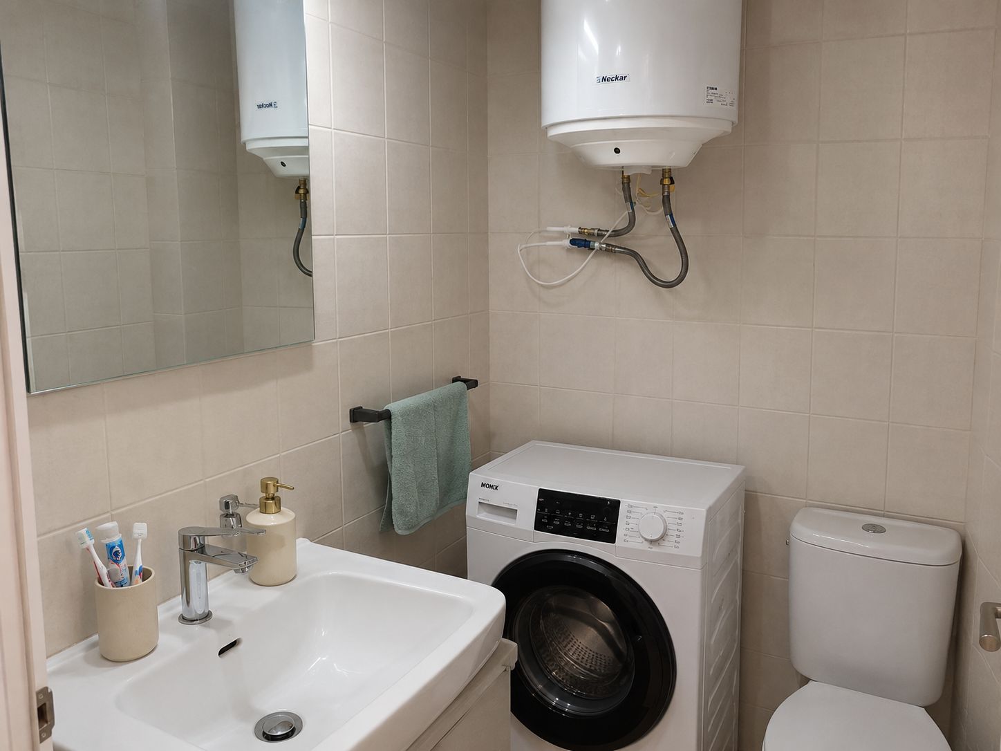 Renovierte 45 m² große Wohnung in Platja de Muro mit Balkon und Meerblick.