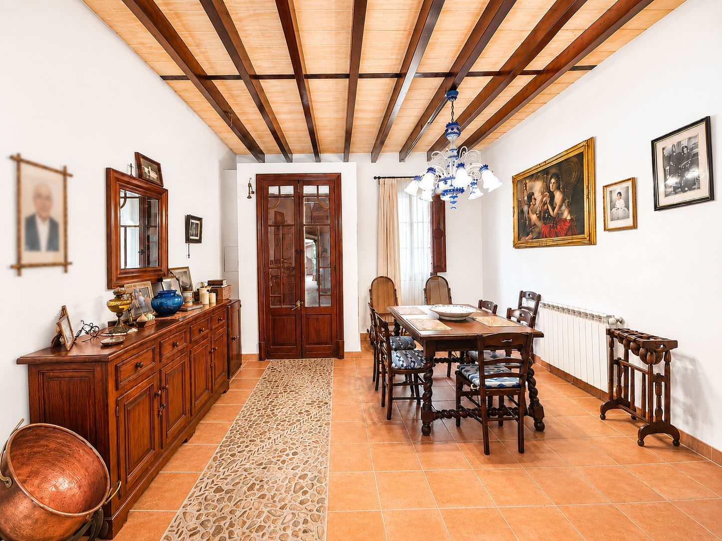 Traditional and exclusive village house with terrace and patio in the heart of Petra.
