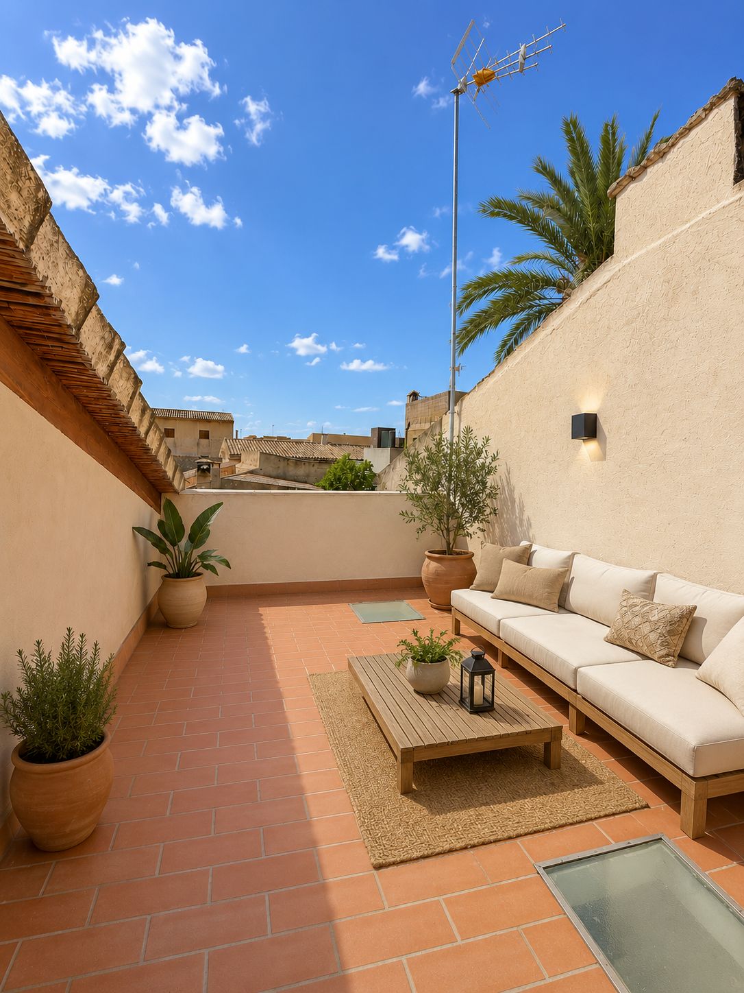 Traditional and exclusive village house with terrace and patio in the heart of Petra.