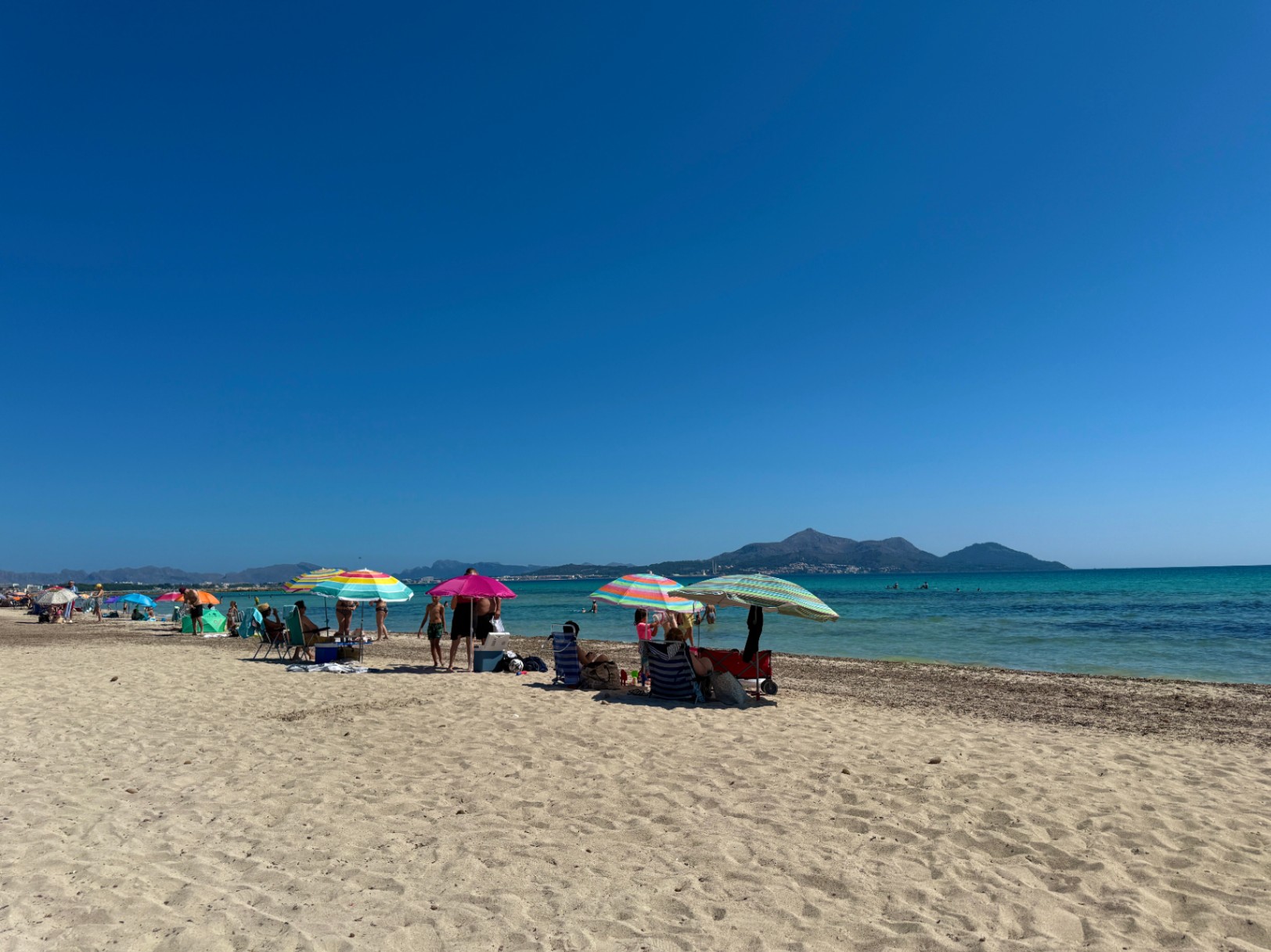 Exklusive städtische Parzelle von 710 m² in Bonaire (Alcúdia) mit verfügbarer Vorprojektplanung.