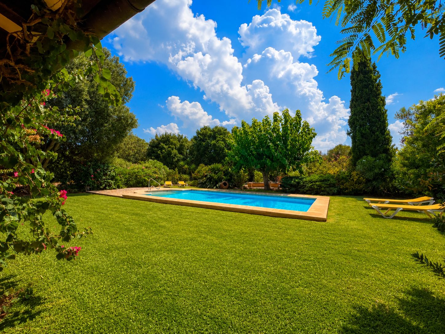 Rustic estate with views, pool, privacy, and Mallorcan charm in Pollença.