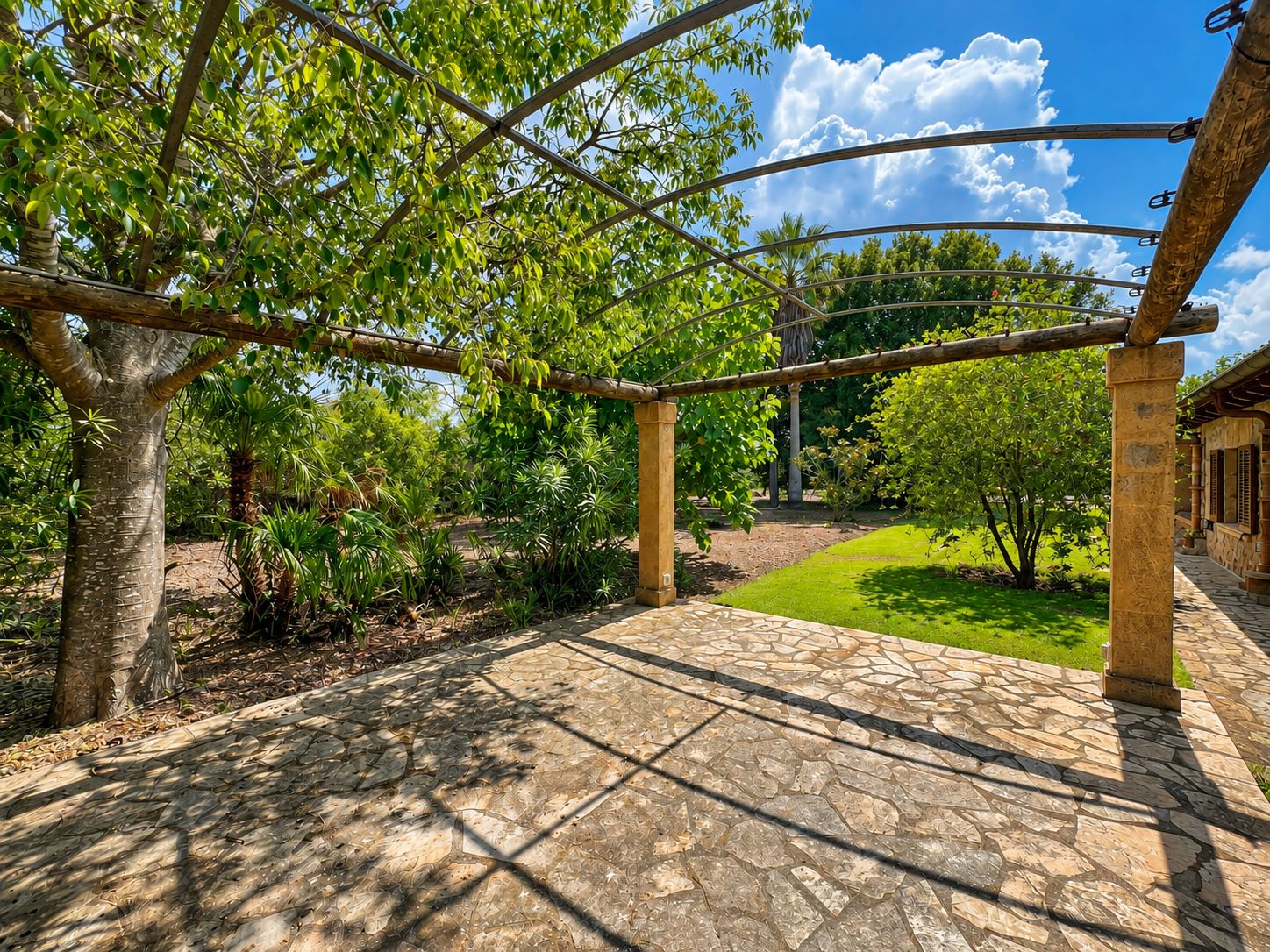Rustic estate with views, pool, privacy, and Mallorcan charm in Pollença.