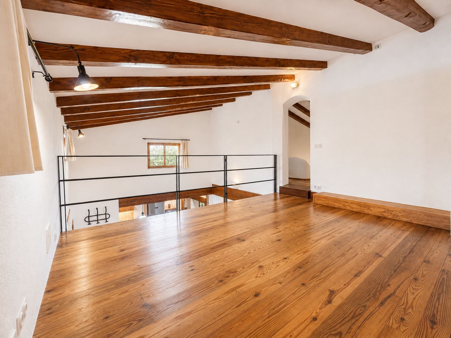 Rustic estate with views, pool, privacy, and Mallorcan charm in Pollença.