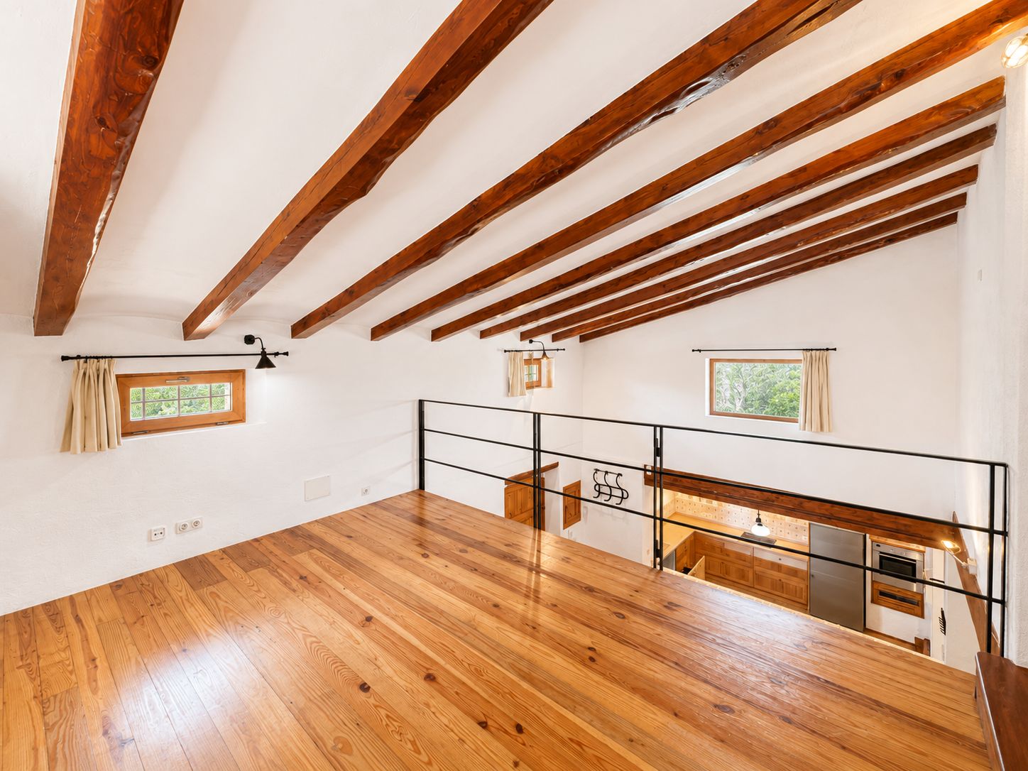 Rustic estate with views, pool, privacy, and Mallorcan charm in Pollença.