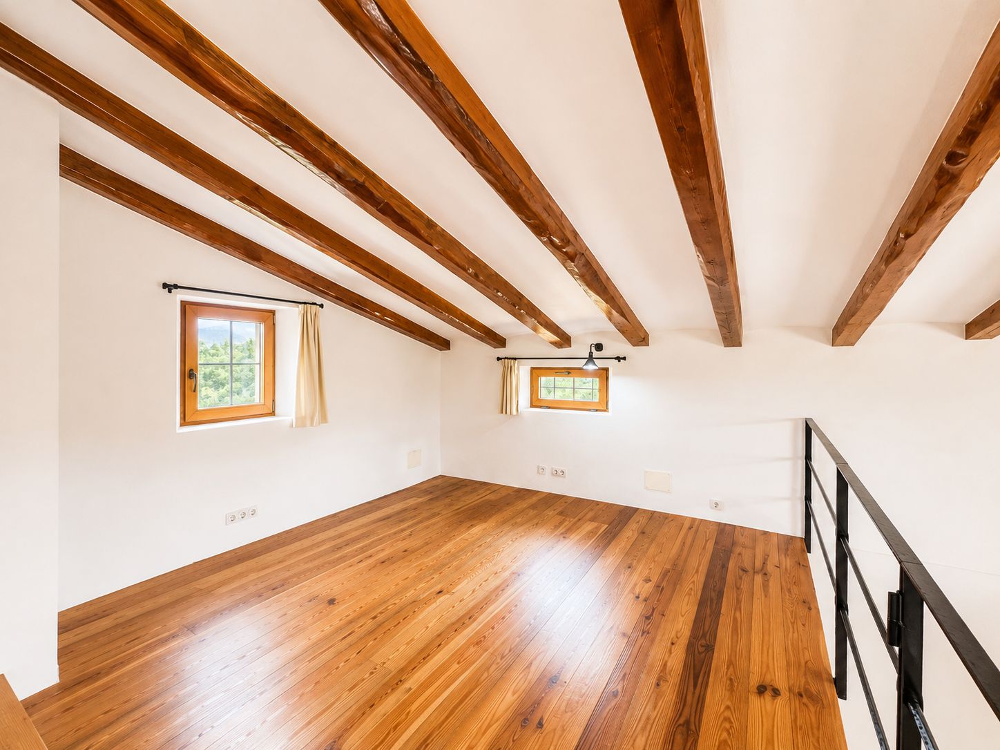 Rustic estate with views, pool, privacy, and Mallorcan charm in Pollença.