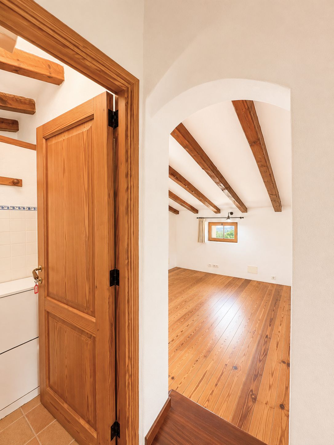 Rustic estate with views, pool, privacy, and Mallorcan charm in Pollença.
