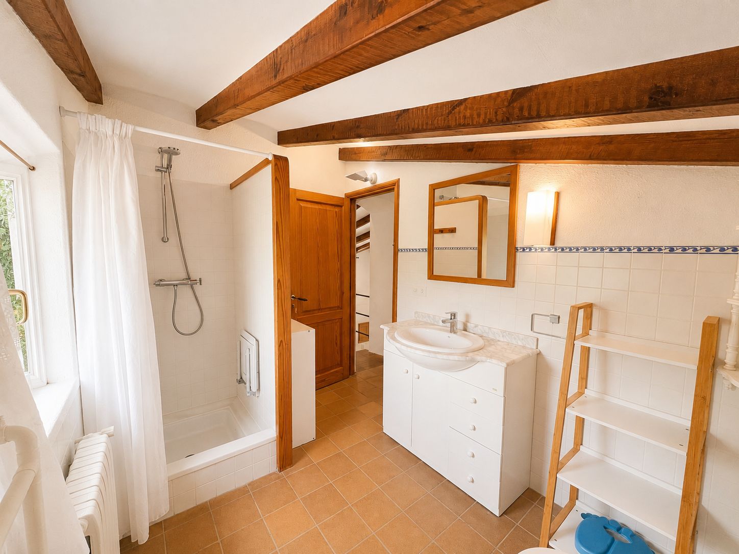 Rustic estate with views, pool, privacy, and Mallorcan charm in Pollença.