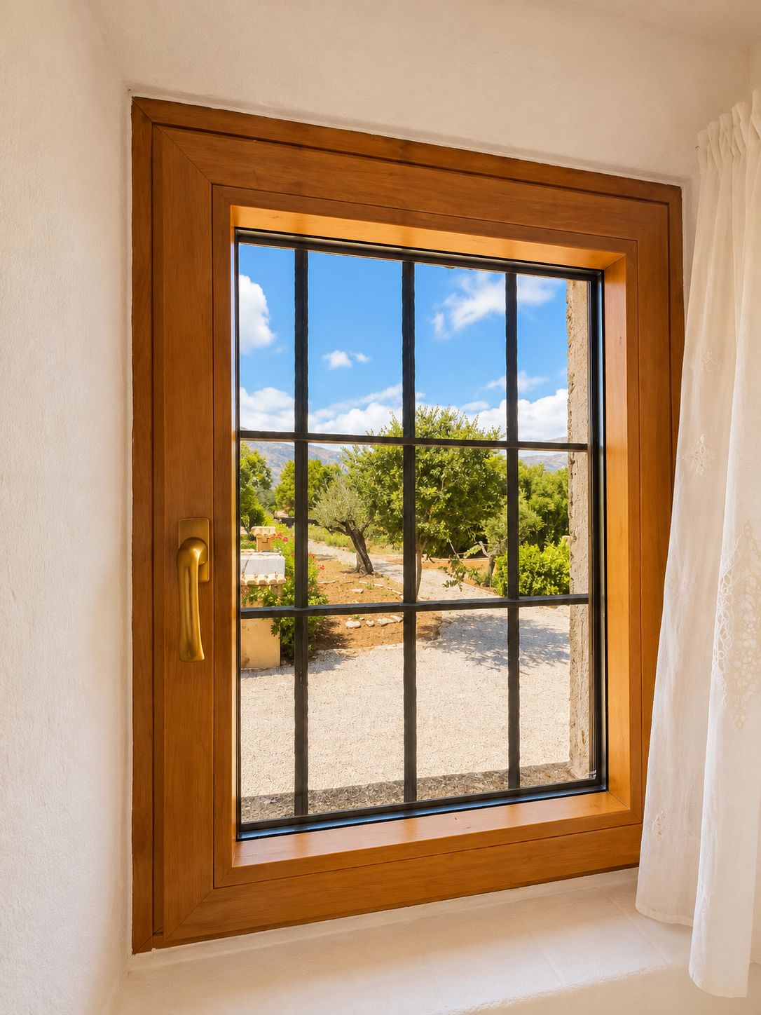 Rustic estate with views, pool, privacy, and Mallorcan charm in Pollença.