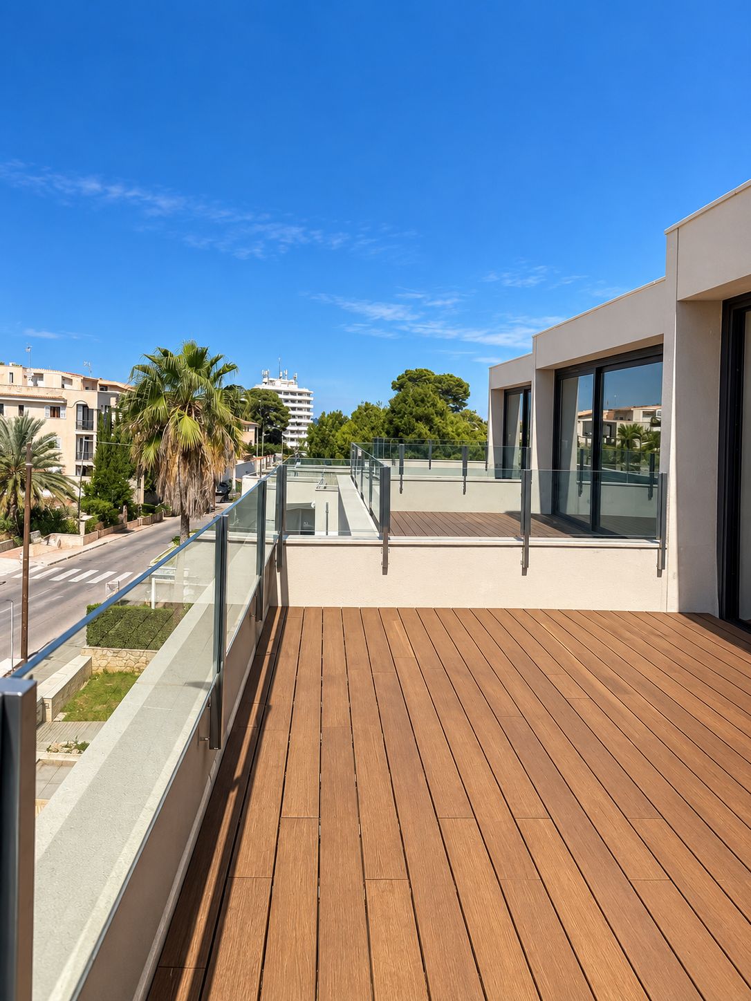Magnifiques maisons de ville avec piscine privée en bord de mer