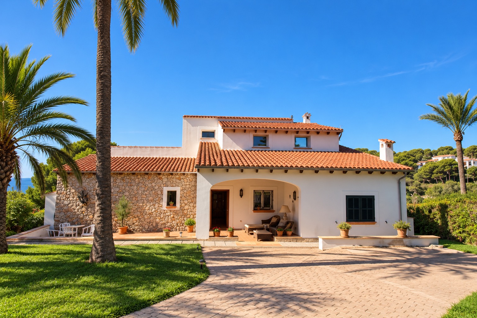 Impresionante Villa sobre Acantilado con Vistas Ininterrumpidas al Mediterráneo, Mallorca.