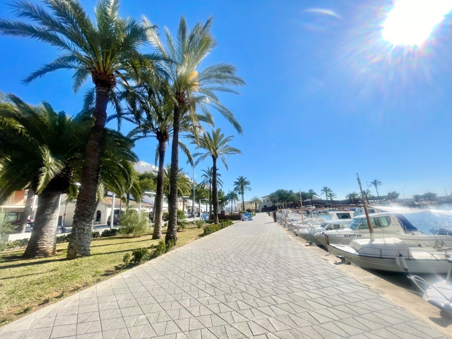 Gelegenheit! Villa mit reichlich Möglichkeiten zur Renovierung in Alcudia.
