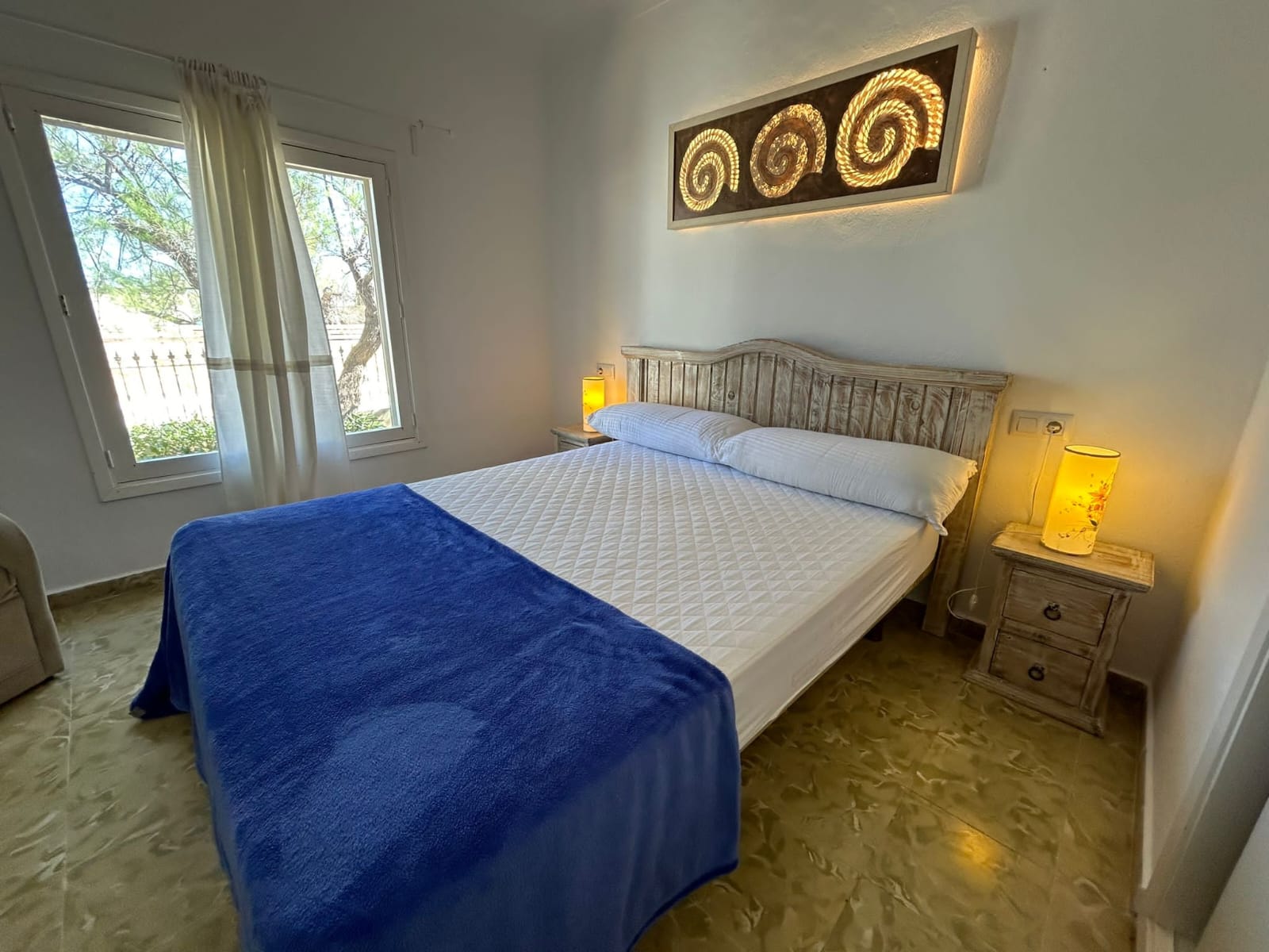 Chalet con Licencia Vacacional ETV para 4 Personas, con apartamento Independiente y dos Solares  
