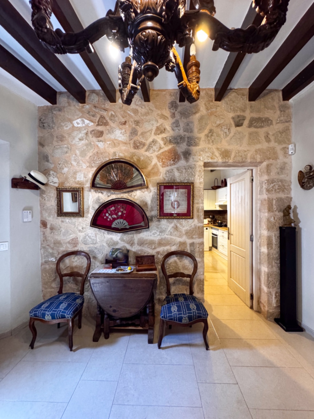 Encantadora casa señorial con licencia de alquiler vacacional en el pintoresco pueblo de Capdepera.