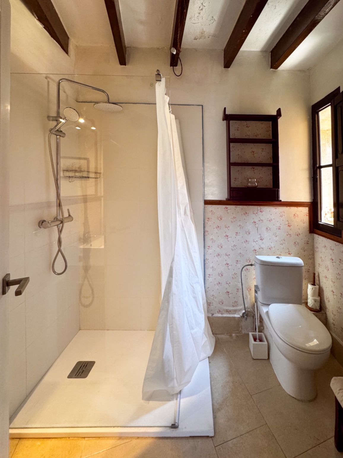 Encantadora casa señorial con licencia de alquiler vacacional en el pintoresco pueblo de Capdepera.
