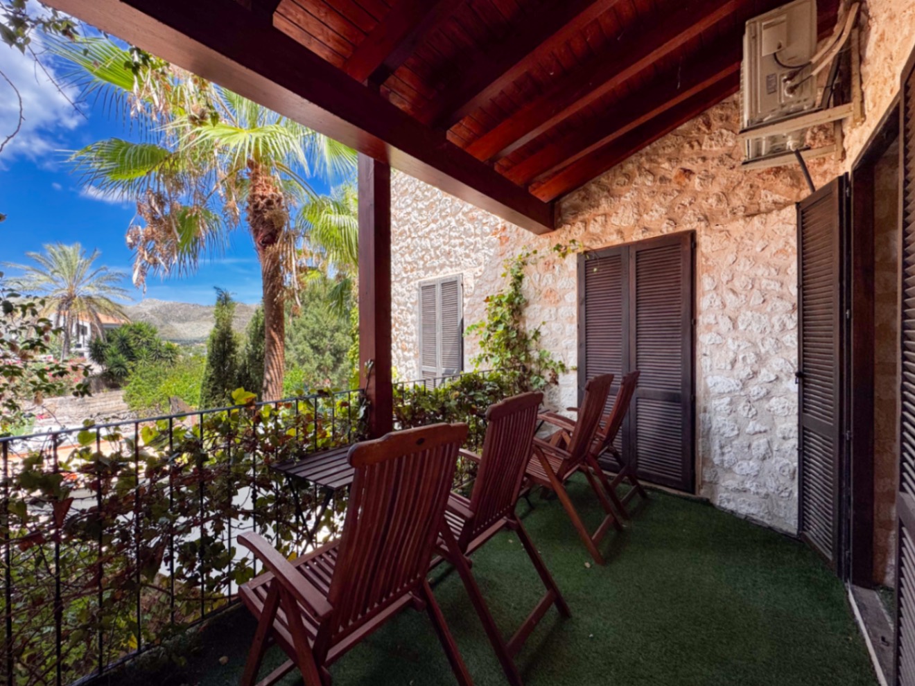 Encantadora casa señorial con licencia de alquiler vacacional en el pintoresco pueblo de Capdepera.