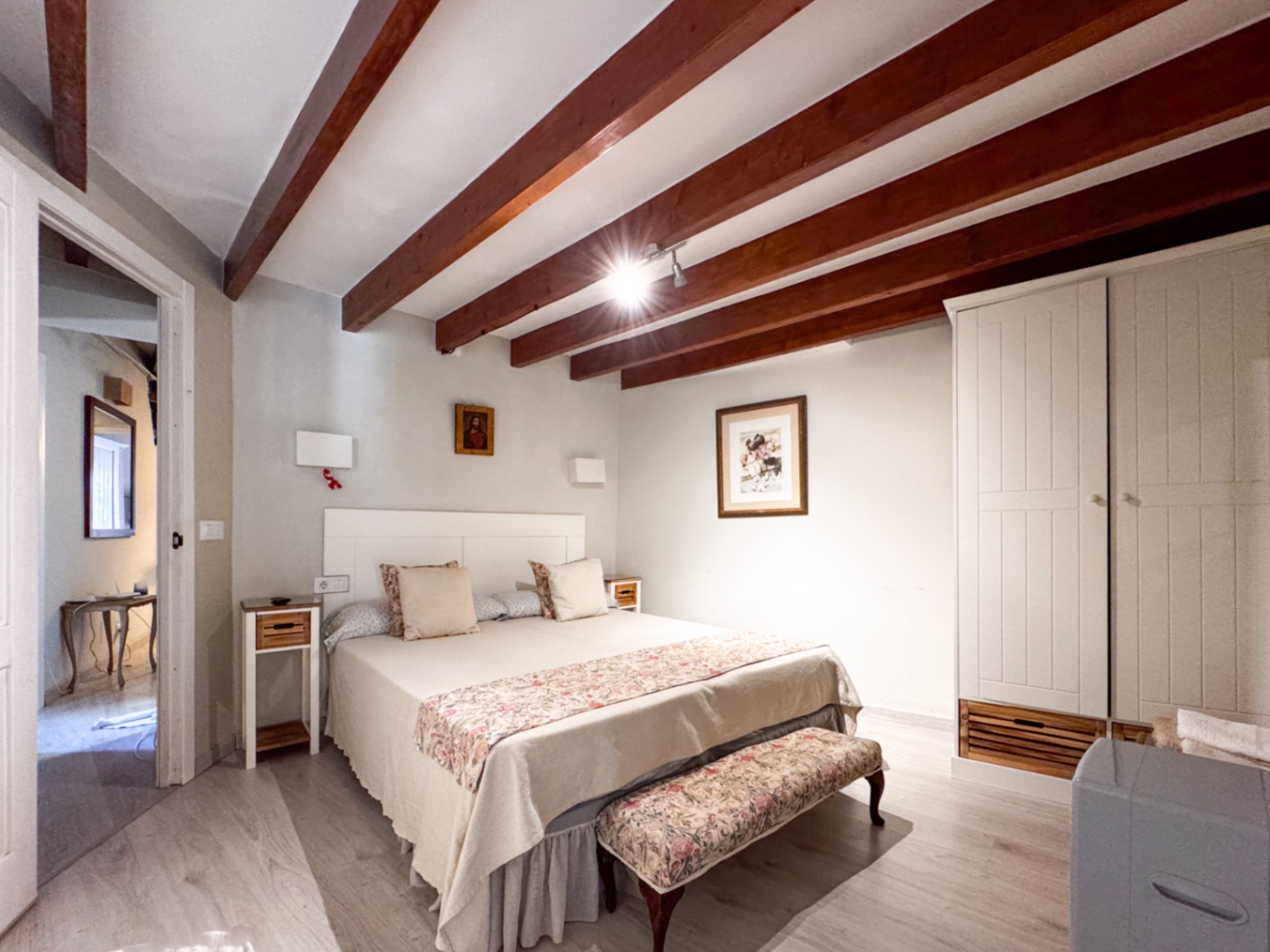 Encantadora casa señorial con licencia de alquiler vacacional en el pintoresco pueblo de Capdepera.