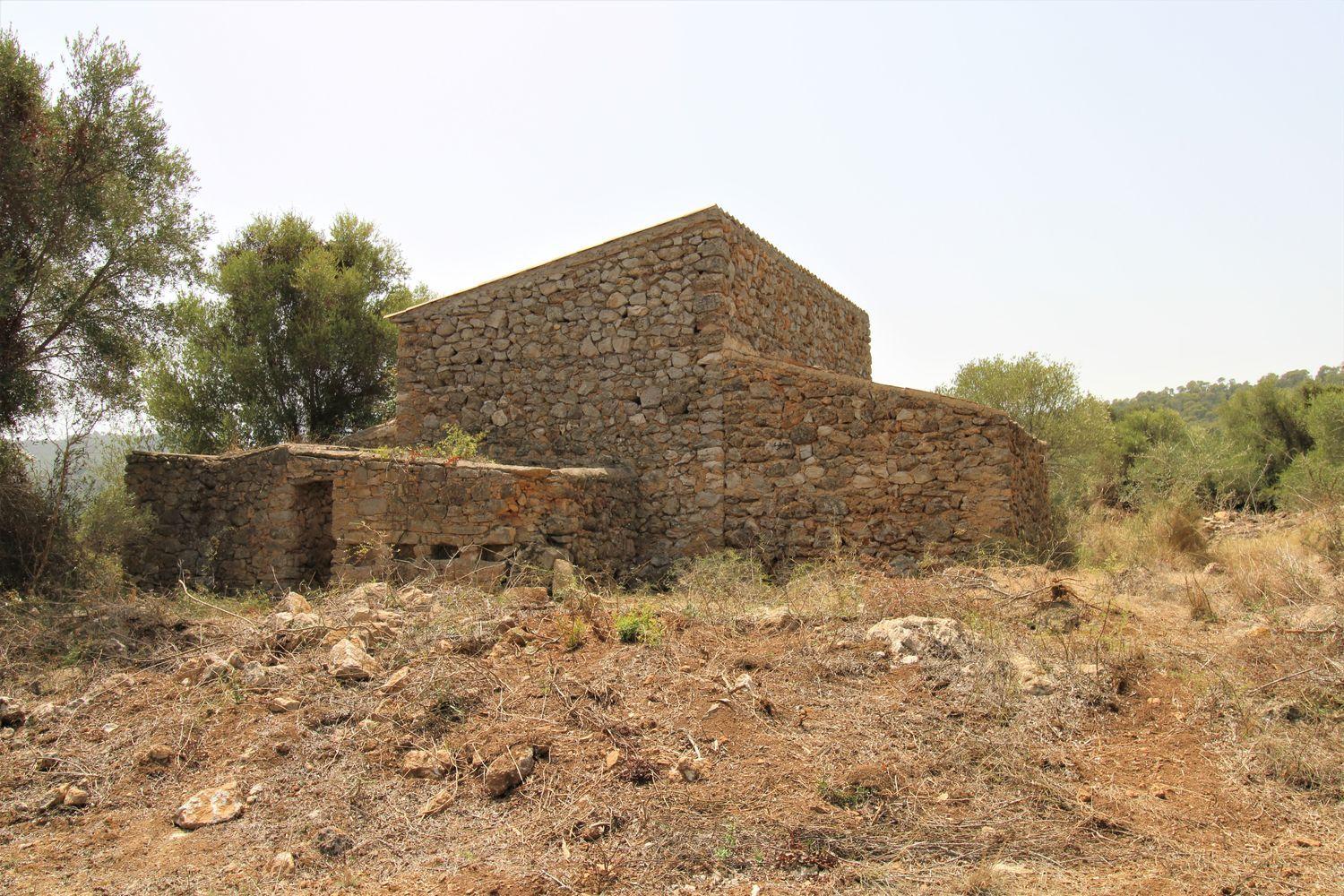 Bonita Finca rustica cerca del Pueblo de Arta.