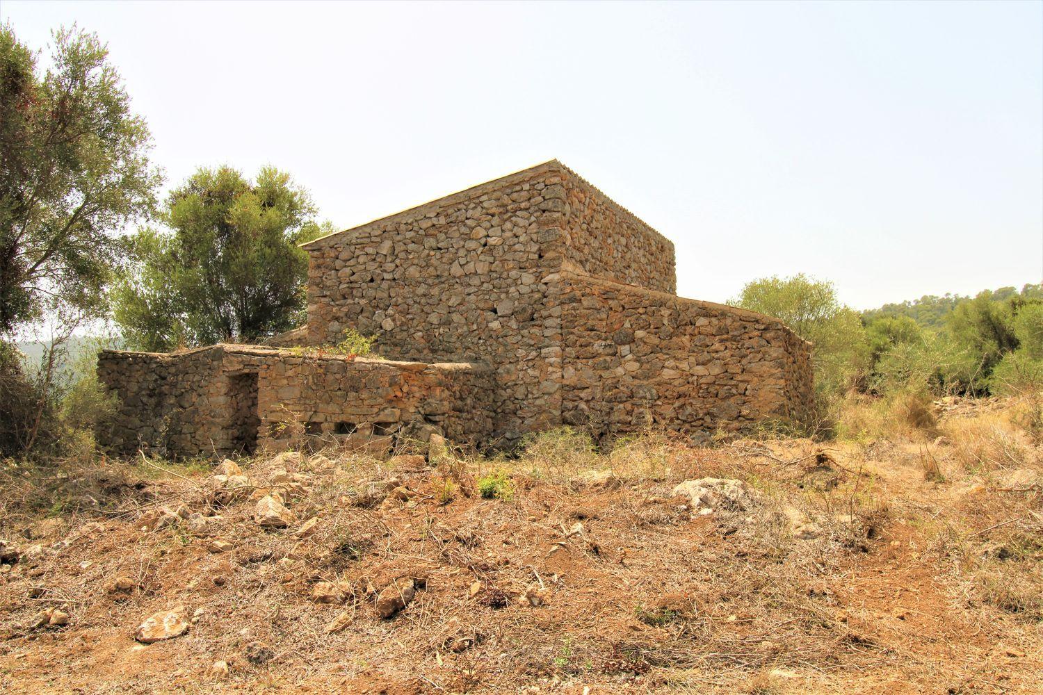Bonita Finca rustica cerca del Pueblo de Arta.
