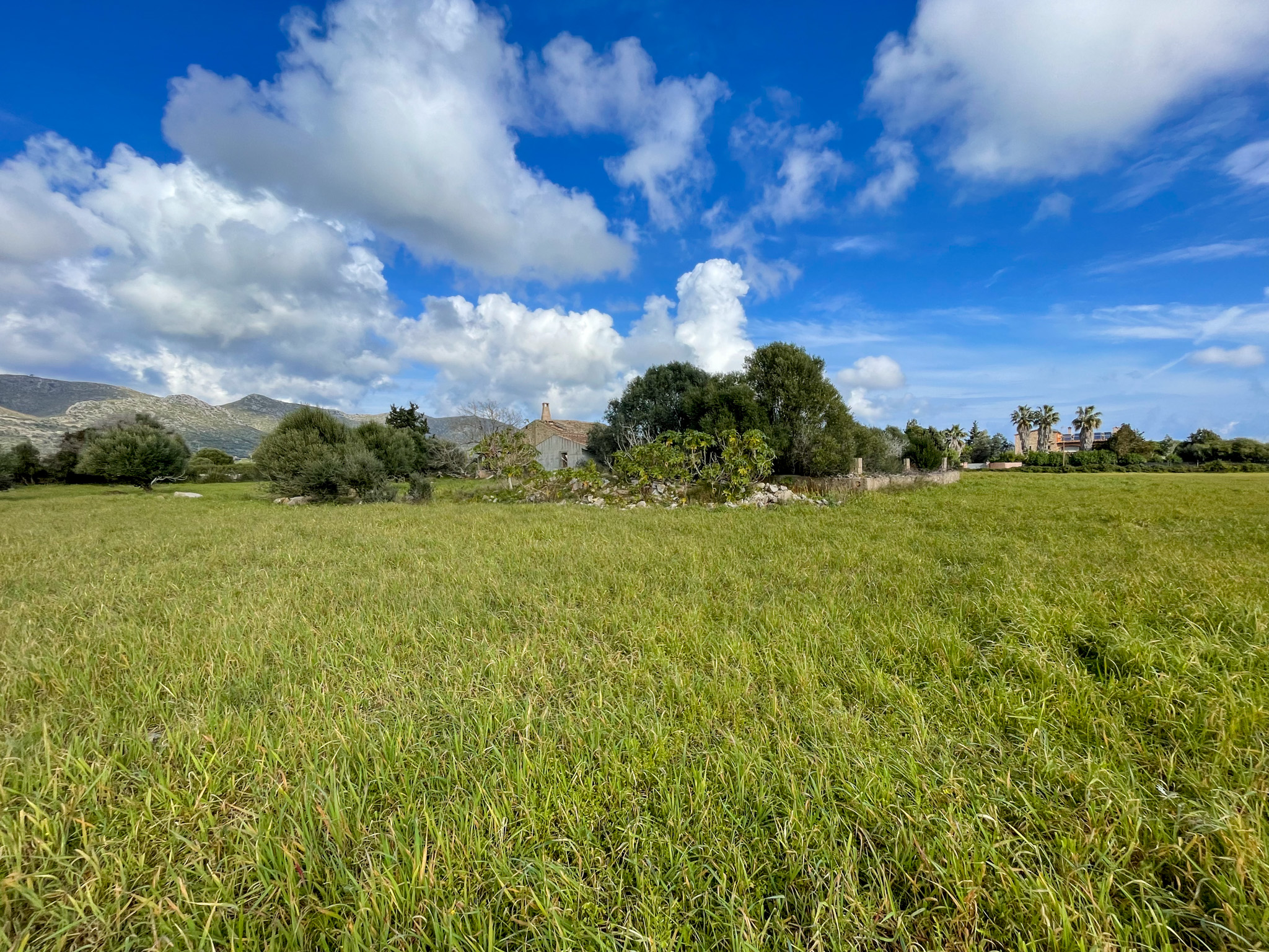 Preciosa finca rústica con impresionantes vistas en las afueras de la ciudad de Capdepera.