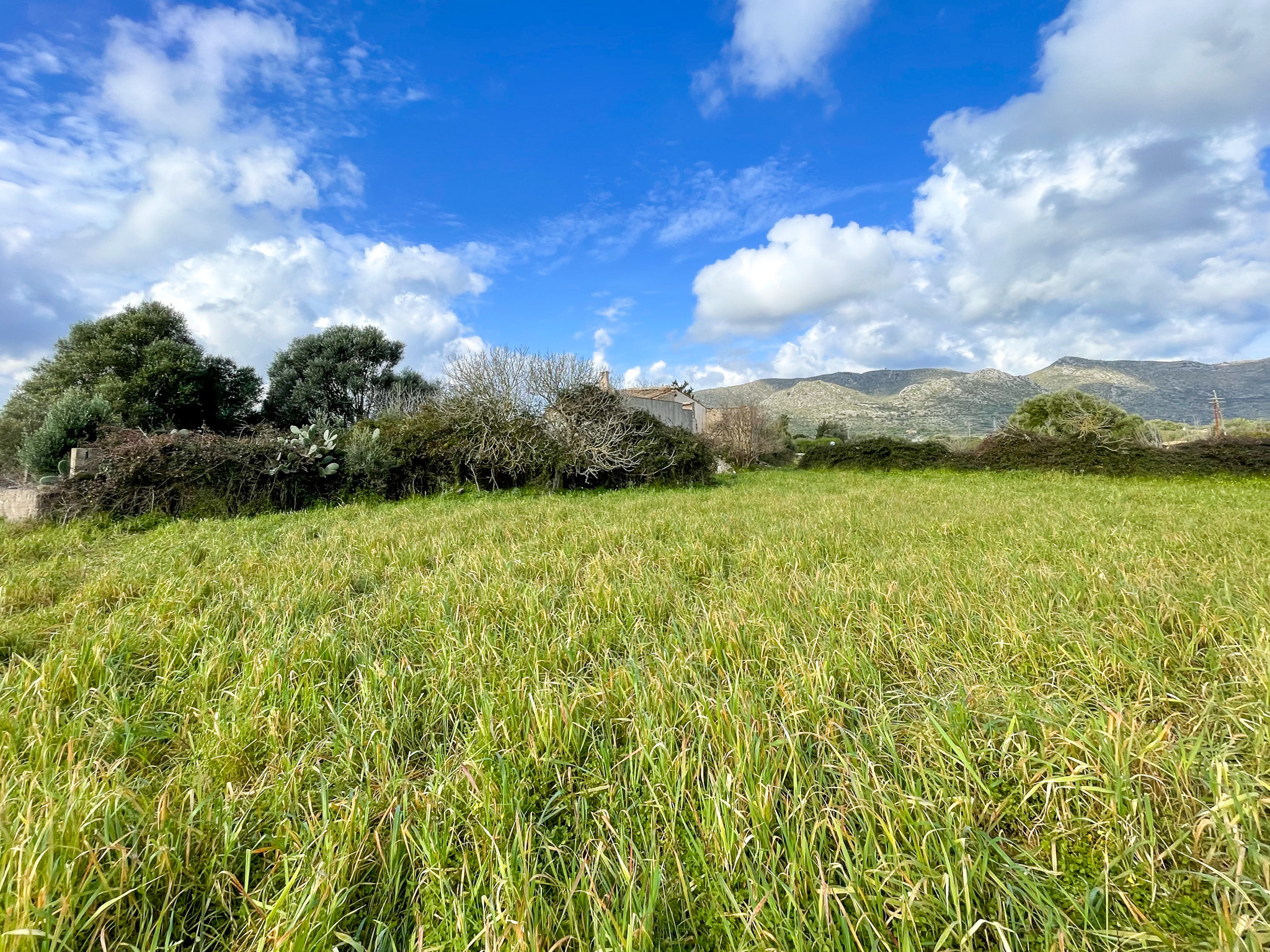 Preciosa finca rústica con impresionantes vistas en las afueras de la ciudad de Capdepera.