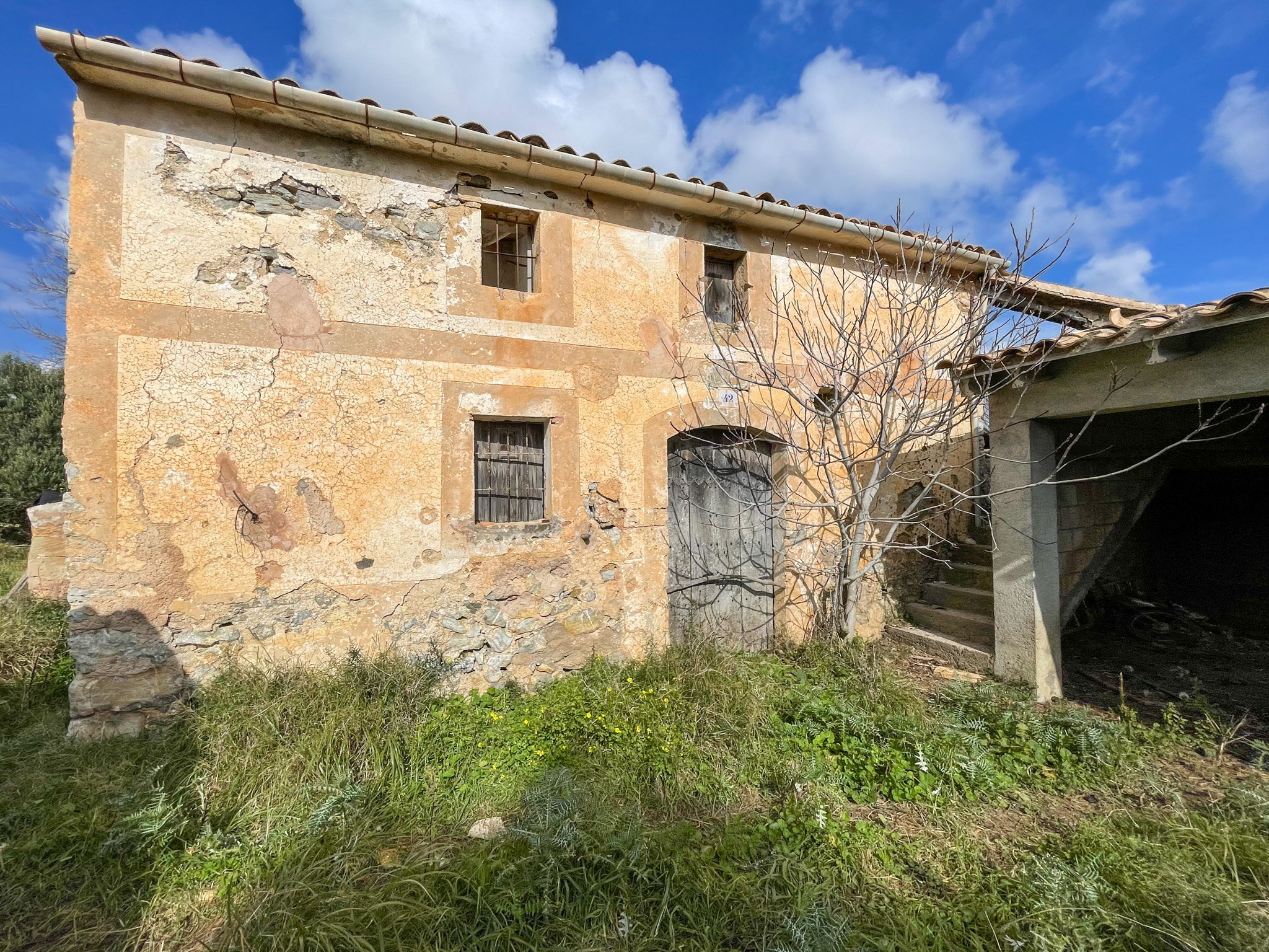 Preciosa finca rústica con impresionantes vistas en las afueras de la ciudad de Capdepera.